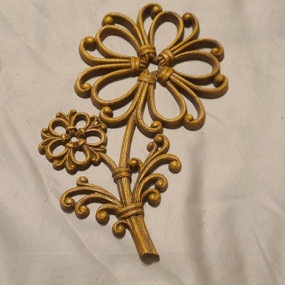 Homco wall flower